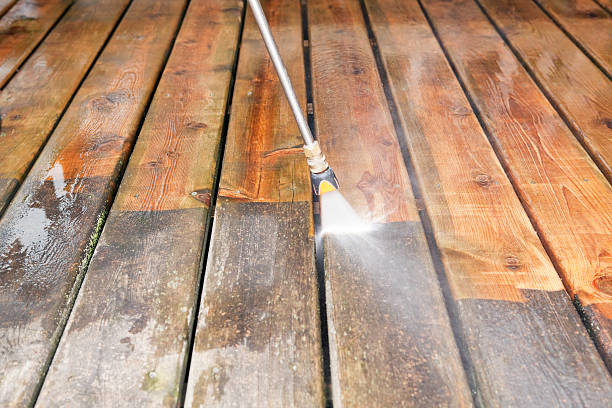 Best Deck Cleaning Services  in Solana Beach, CA