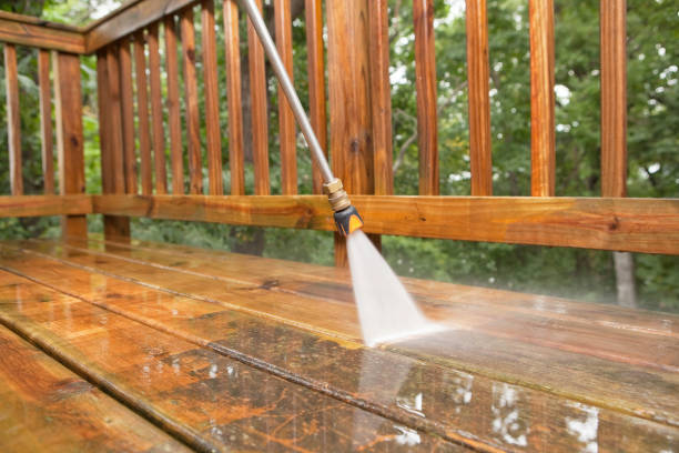 Best Garage Pressure Washing  in Solana Beach, CA